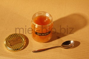 Miel de Thym bio pot de 250g ouvert