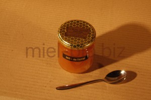 Miel de Thym bio pot de 250g de dessus