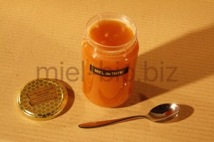 Miel de Thym bio pot de 500g ouvert