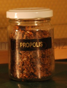 Propolis Brute Bio produite en Ardèche, France